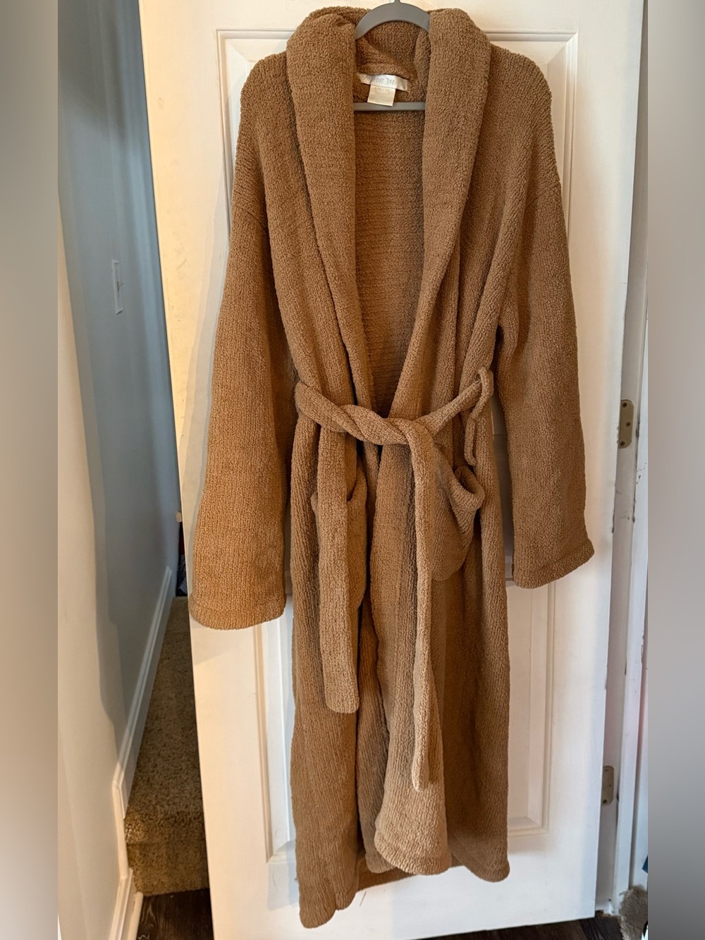 Unisex Barefoot Dreams Plush Robe in Camel Brown